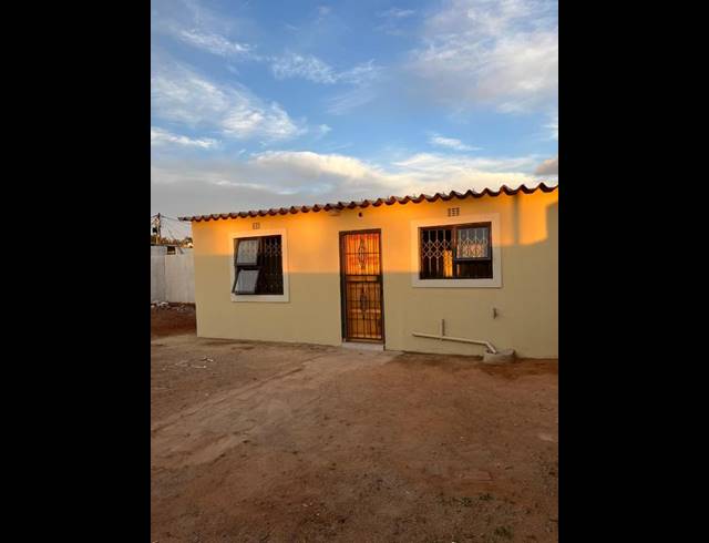 1 BEDROOM PROPERTY TO RENT IN BRAAMFISCHERVILLE